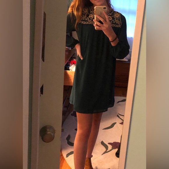 Peach Love Forest Green Chiffon Minidress w/ Beautiful Gold Embroidery Size Sm - Picture 8 of 11